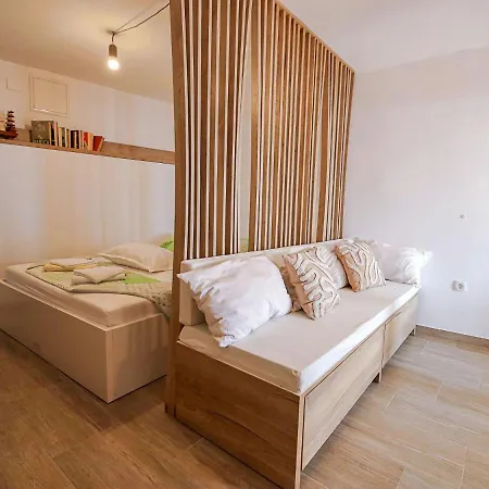 Borka-3 By Interhome *